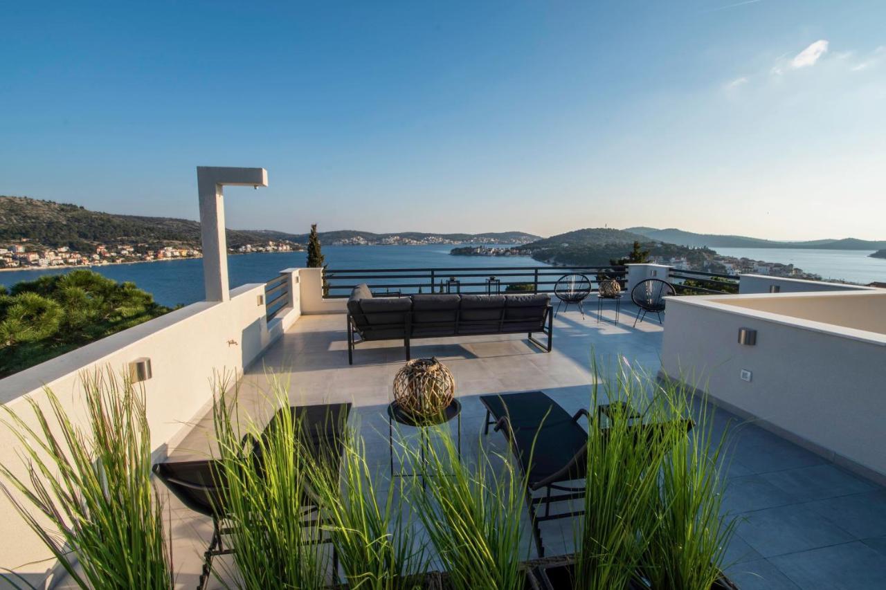 The Grande - Huge Terrace - Amazing Sea Views - Tastefully Furnished - Access To Rooftop Terrace And Gym - Hillside Apartments Rogoznica Rogoznica  Ngoại thất bức ảnh