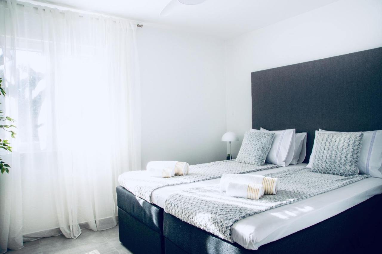 The Grande - Huge Terrace - Amazing Sea Views - Tastefully Furnished - Access To Rooftop Terrace And Gym - Hillside Apartments Rogoznica Rogoznica  Ngoại thất bức ảnh